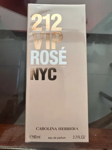 212 Carolina , outros francês e árabe