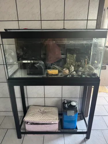 Aquário 175 Litros com Base + Equipamentos