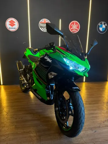 KAWASAKI NINJA 400 2020 IMPECÁVEL
