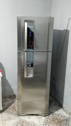 Geladeira Eletrolux aço inox