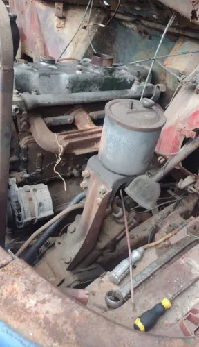 Direção hidráulica do Mercedes 1113