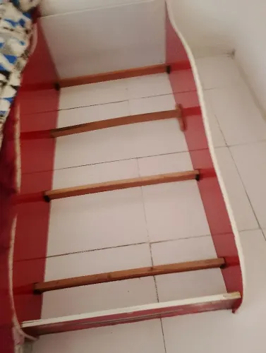 Vendo uma Mini cama 
