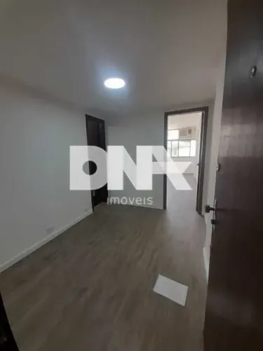 Sala - / Comercial / Copacabana