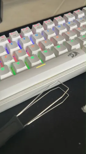 TECLADO MECANICO GAMER FIZZ RGB BRANCO
