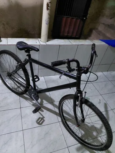 Bicicleta Aro 26 Usada - Banco Novo GTS (Só Pegar e Andar!) - R$ 300