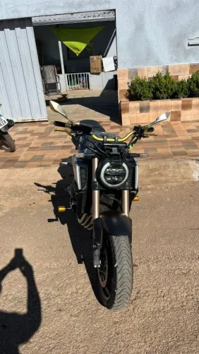 Cb 650 R
