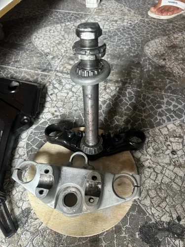 Mesa / Coluna de direção cbx250 Twister