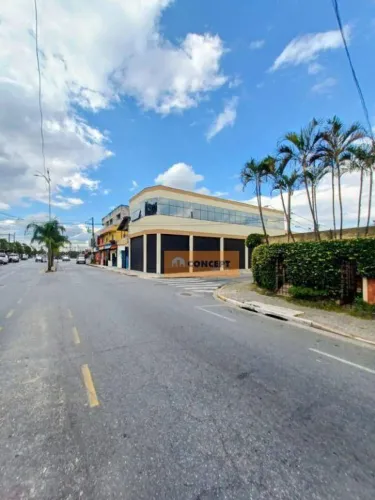 Salão para alugar, 150 m² por R$ 12.000,00/mês - Calmon Viana - Poá/SP