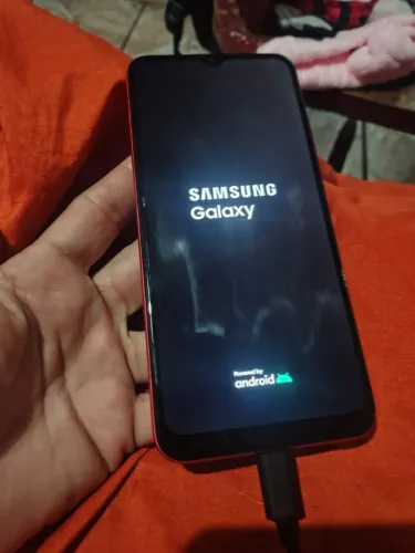 Vende-se uma celular