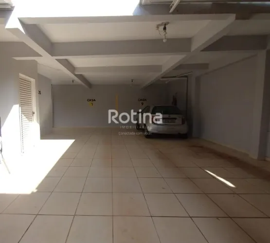 Casa para alugar, 2 quartos, Copacabana - Uberlândia/MG - Rotina Imobiliária