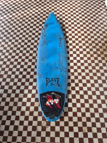 Prancha 5,6 full carbon + quilhas