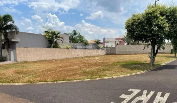 Venda de Terreno / Condomínio na cidade de Araraquara