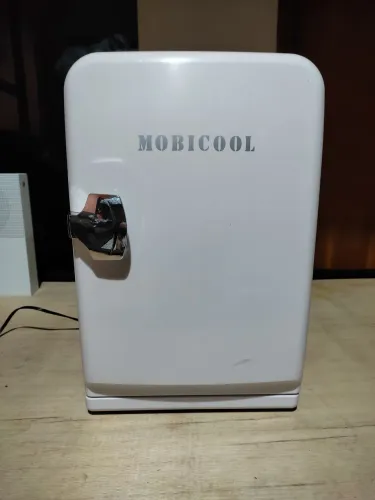 Frigobar em excelente estado