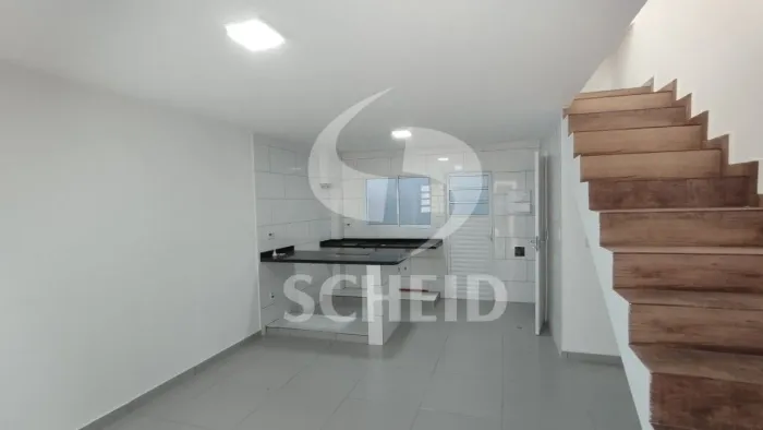 Casa em condomínio para locação com 3 quartos na região do Campo Grande.