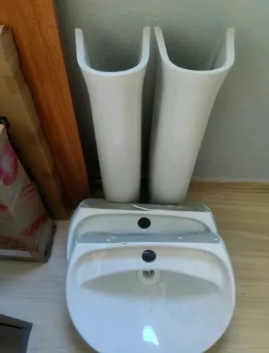 2 Pias para banheiro 