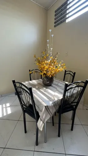 Mesa de Jantar 4 Lugares