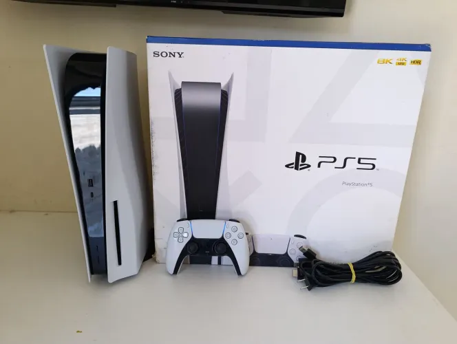 PS5 - 3 meses de garantia (18x no cartão de crédito)