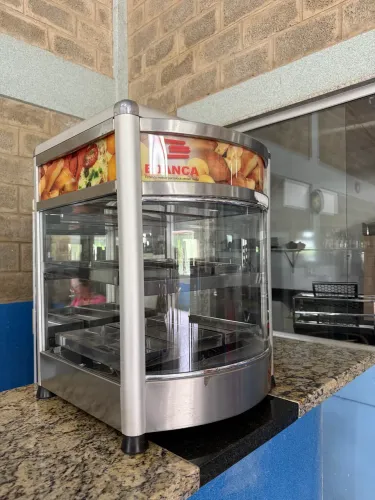 Estufa aquecida de salgados