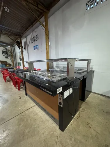 Buffet Buffet Quente 8 Cubas gelopar, preto e madeira 220V