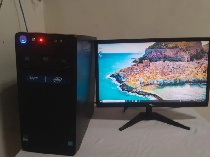 Desktop Intel Celeron J1800 4GB RAM HD 500GB