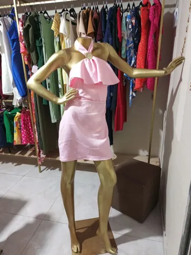 Maniqui dourado