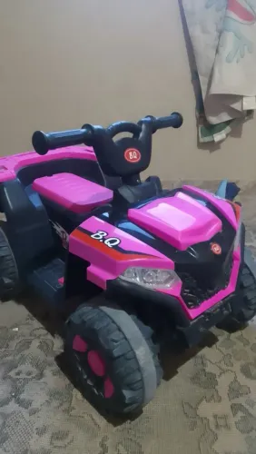 Quadriciclo elétrico 
