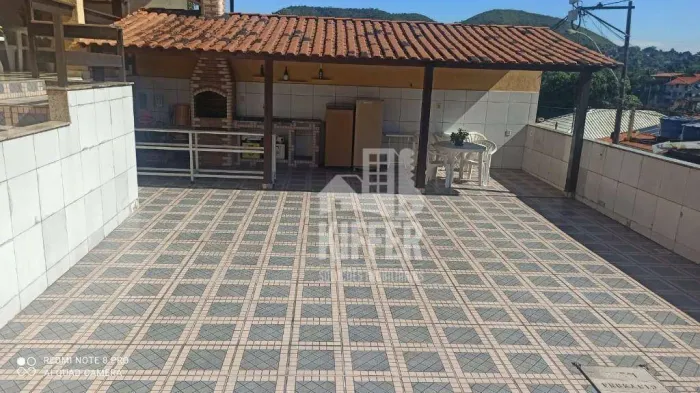 Casa com 3 quartos à venda, 185 m² - Santa Bárbara - Niterói/RJ