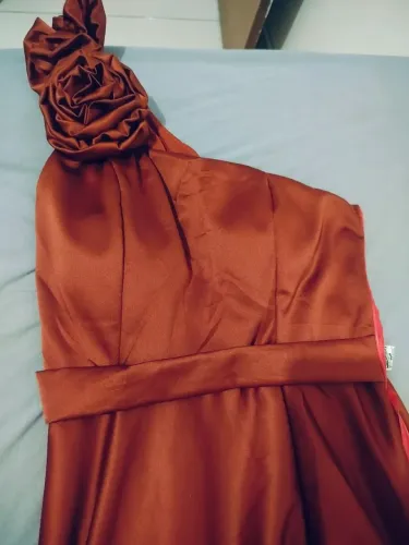 VENDO VESTIDO NOVO DE FESTA