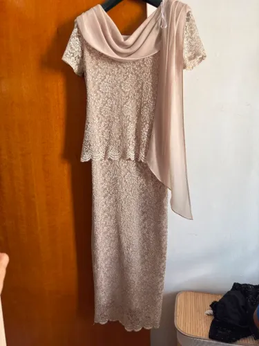 Vestido madrinha mãe da noiva longo renda nude