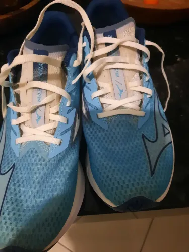 Tenis mizuno running wave rebellion flash 2, usado apenas 2 vezes