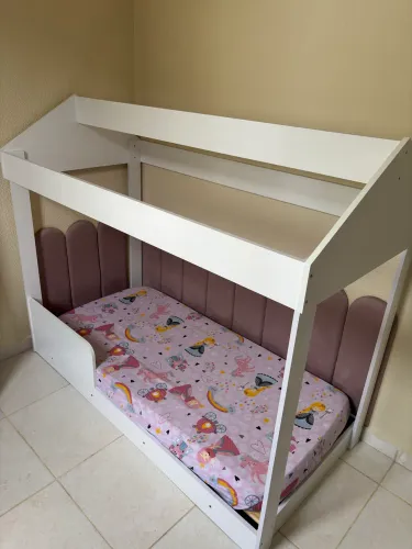 Cama casinha + colchão