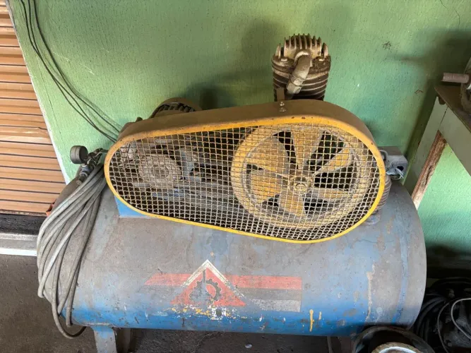 Compressor 