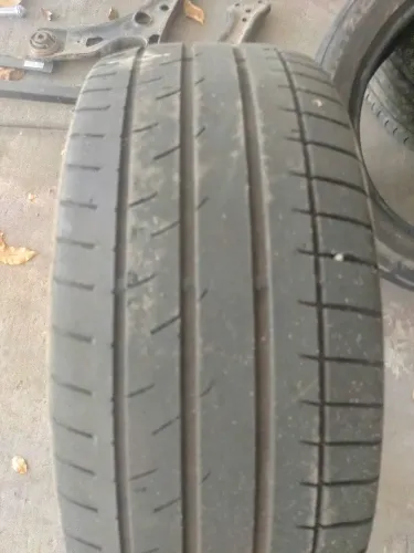 pneu aro 17 medida 215.50.17 apenas um ZAP *