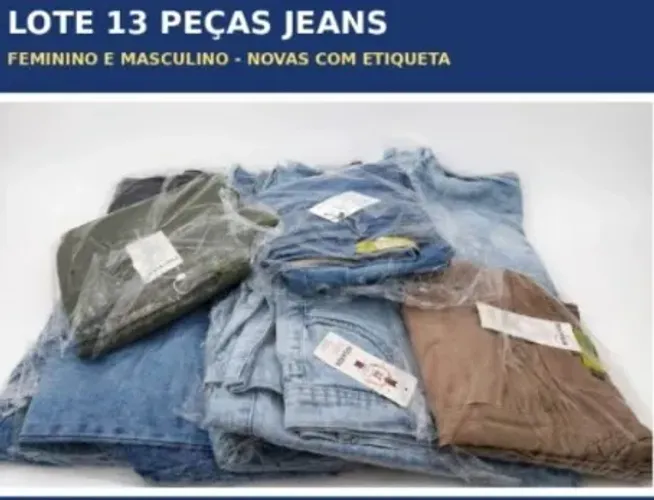 Lote de calças com 13 peças femininas e masculinas.