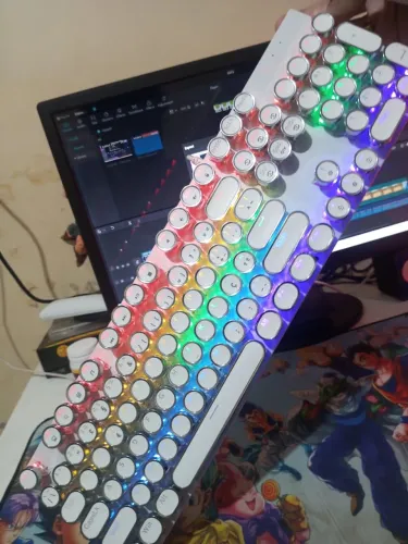 Teclado gamer mecânico 100%