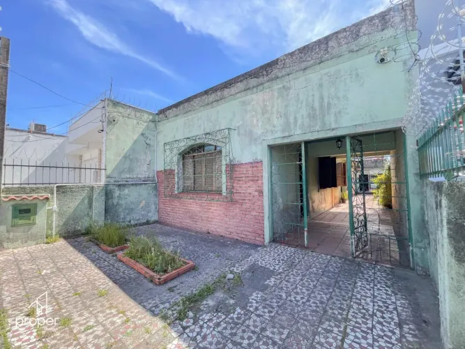 Ampla casa comercial para aluguel no Centro - Pelotas/RS