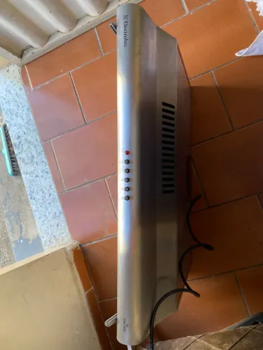 Vende-se coifa eletrolux