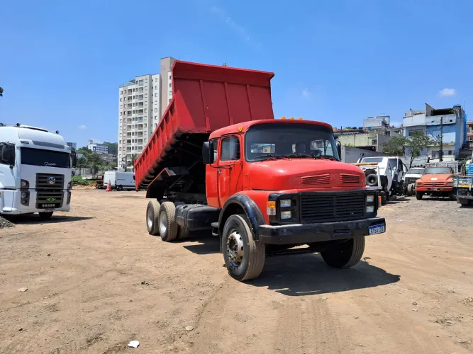 Vende troca mb1519 / mb1513