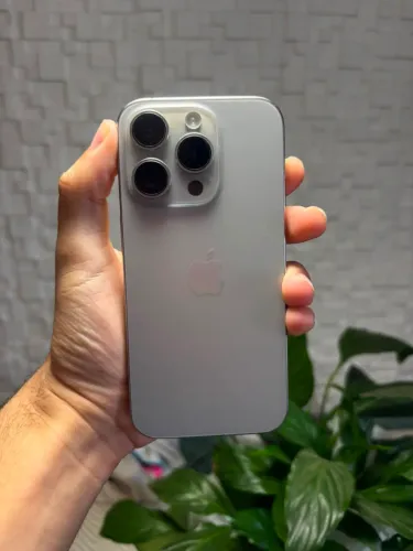 iPhone 15 pro 