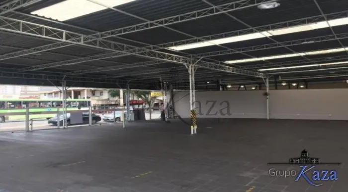 Comercial Ponto Comercial em São José dos Campos