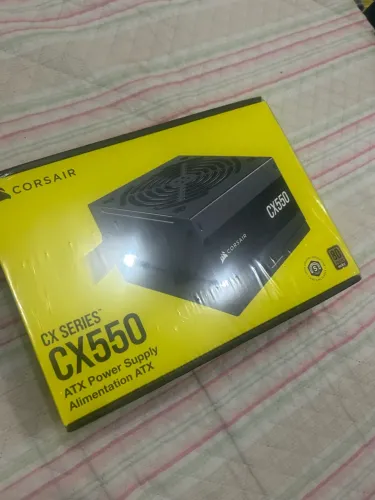Fonte Corsair cx550 (Lacrada)