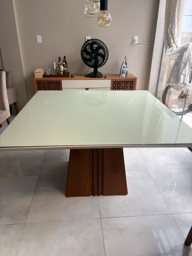 Mesa de Vidro Temperado 8 lugares 