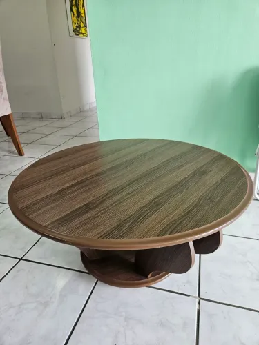 Mesa de Centro Elegante