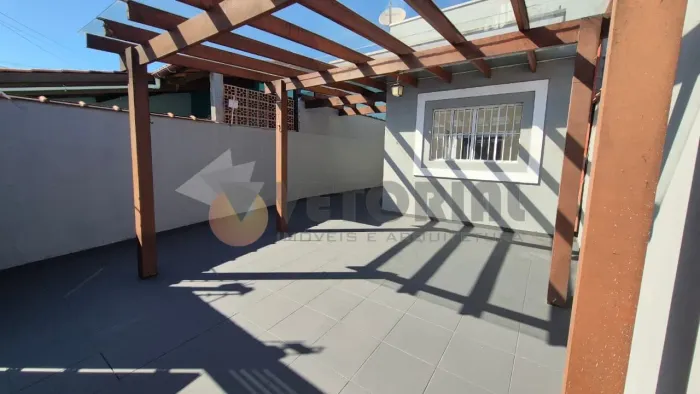 Casa com 2 dormitórios para alugar, 65 m² por R$ 2.200,00/mês - Jardim Tarumãs - Caraguata