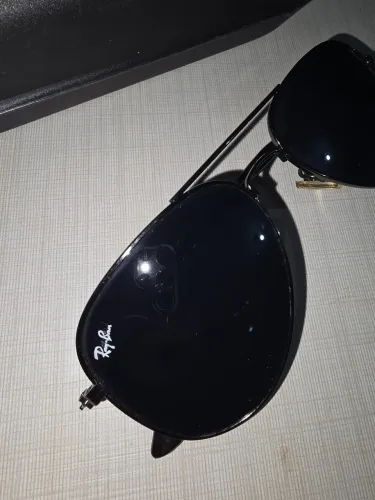 Óculos Ray Ban original e leve outro