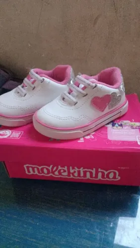 Vendo sapato de menina