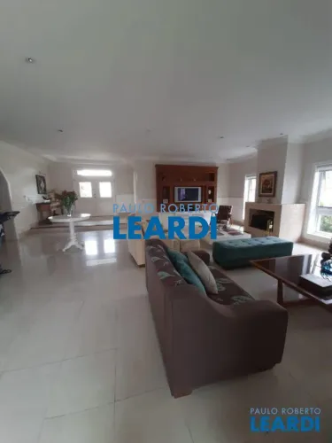 CASA EM CONDOMÍNIO - MORADA DOS LAGOS - SP