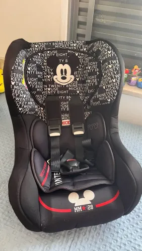 Cadeirinha de carro infantil até 25kg