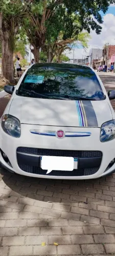 Fiat Palio Sporting 1.6 Flex 16V 5P 2016