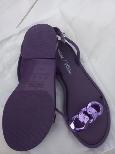 Melissa original tam 35. $45